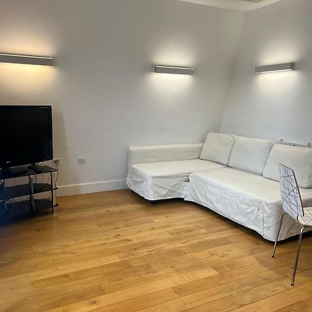 One Bedroom Apartment In Holborn Londýn Exteriér fotografie