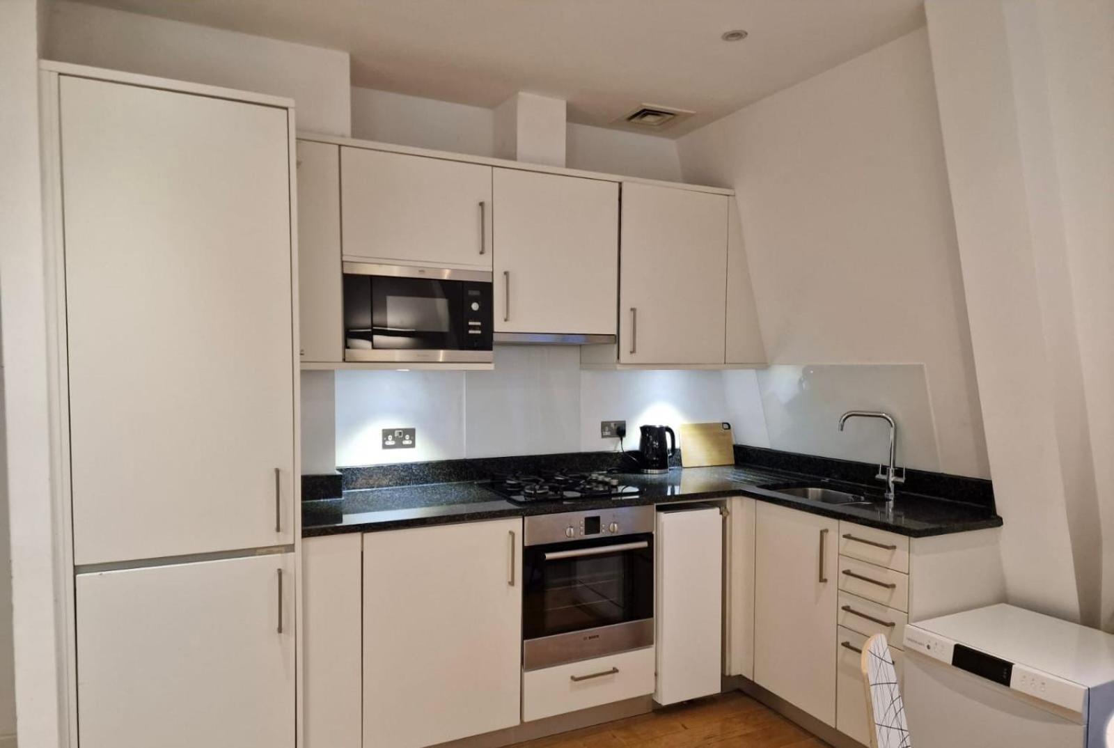 One Bedroom Apartment In Holborn Londýn Exteriér fotografie